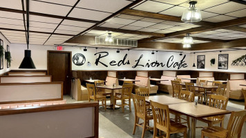 Red Lion Cafe Inc inside