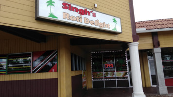 Singh's Roti Delight food