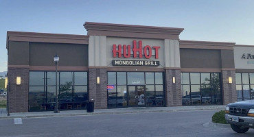 Huhot Mongolian Grill outside