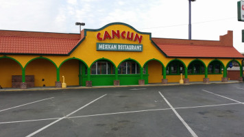 Cancun Mexican Main St food