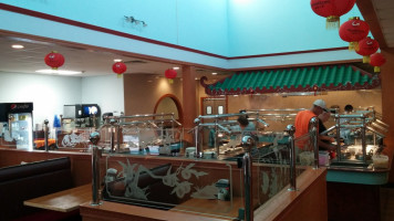 Twin Dragon Buffet inside