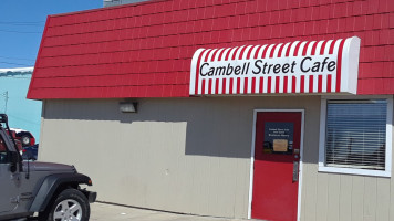 Beaus Cambell Street Diner outside