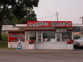 Debbie's Drive Inn outside