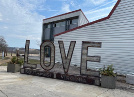 Southwest Virginia Cultural Center Marketplace outside