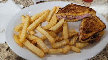 Bullpen food