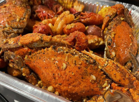 Hot N Crazy Crab food