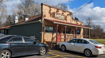 Dante's Countyline Saloon outside