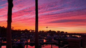 Crabby Bill’s St. Cloud outside