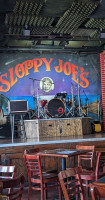 Sloppy Joe's inside