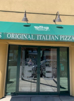 Original Italian Pizza Frackville outside