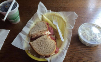 Sammy's Famous Corned Beef outside