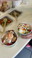 Tutti Fruitti Frozen Yogurt food