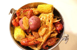 Cajun Boil And Oak Park food