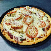 Greek's Pizzeria On Mcgalliard food