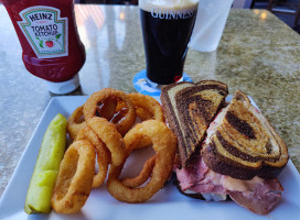 Hooligans Irish Pub food