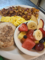 Farnsworth Cafe food