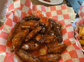 Wings-n-ale food