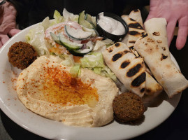 Munjeds Middle Eastern Cafe food