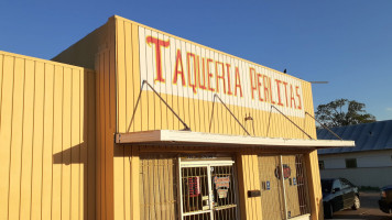 Taqueria Perlitas outside