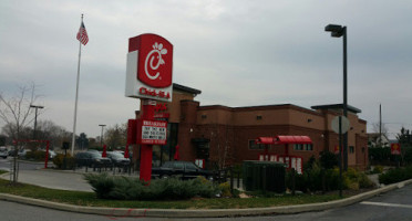 Chick-fil-a outside