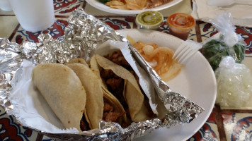 El Jaripeo Tacos food