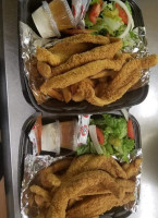 Bennie J's Smoke Pit Llc food