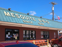 Mesquite B-b-q food