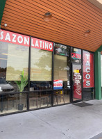 Sazón Latino Mexican outside