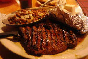 Las Vigas Steak Ranch food