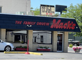 Mack's Family Drive-in outside