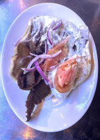 Yianni's Seafood Greek Cuisine food