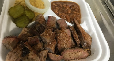 Smitty's -b-q food