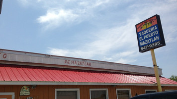 Puerto De Mazatlan Taqueria food