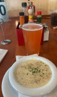 Duckies Chowder House food