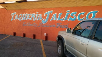 Taqueria Jalisco outside