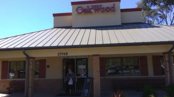 Oakwood Smokehouse Grill food