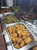 Bubby's Bbq food