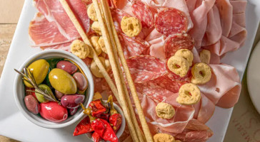 Salumeria Rosi Parmacotto food