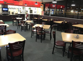 Mancino's Pizza And Grinders inside