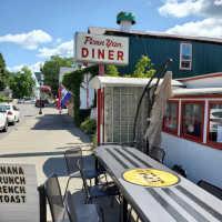 Penn Yan Diner inside