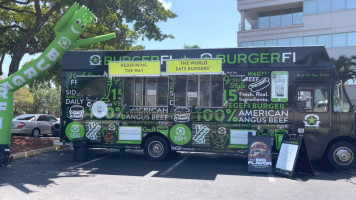 Burgerfi Food Truck outside