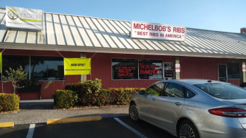 Michelbob's Ribs Takeout Only inside