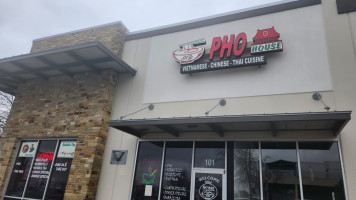 Pho House outside