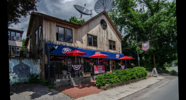 Tk's American Cafe outside