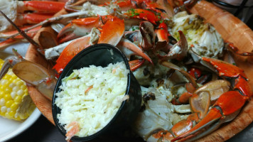 Riggins Crabhouse food