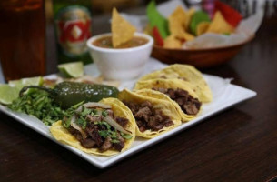 El Jalisco Grill & Taqueria food