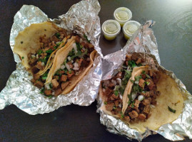 Dumas's Tacos food