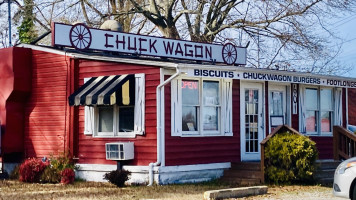 Chuckwagon outside