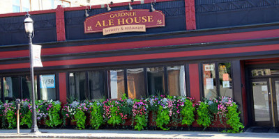 Gardner Ale House food