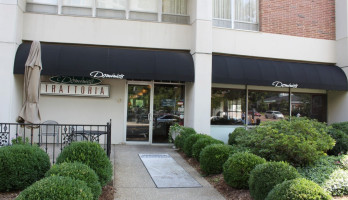 Dominic's Trattoria food